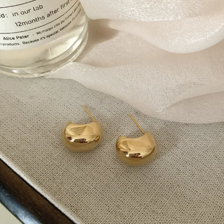 Pendientes de lágrima irregulares para mujer con acabado de metal brillante
