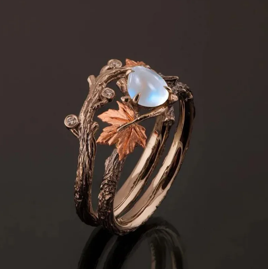 Anillo de hoja de arce vintage