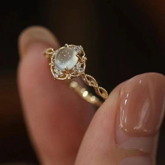 Anillo Vintage con Piedra de Luna