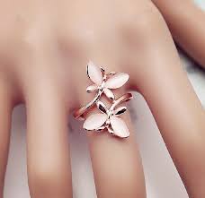 Anillo mariposa oro rosa