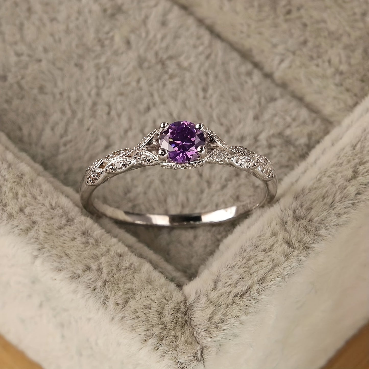 Anillo Brygida amatista