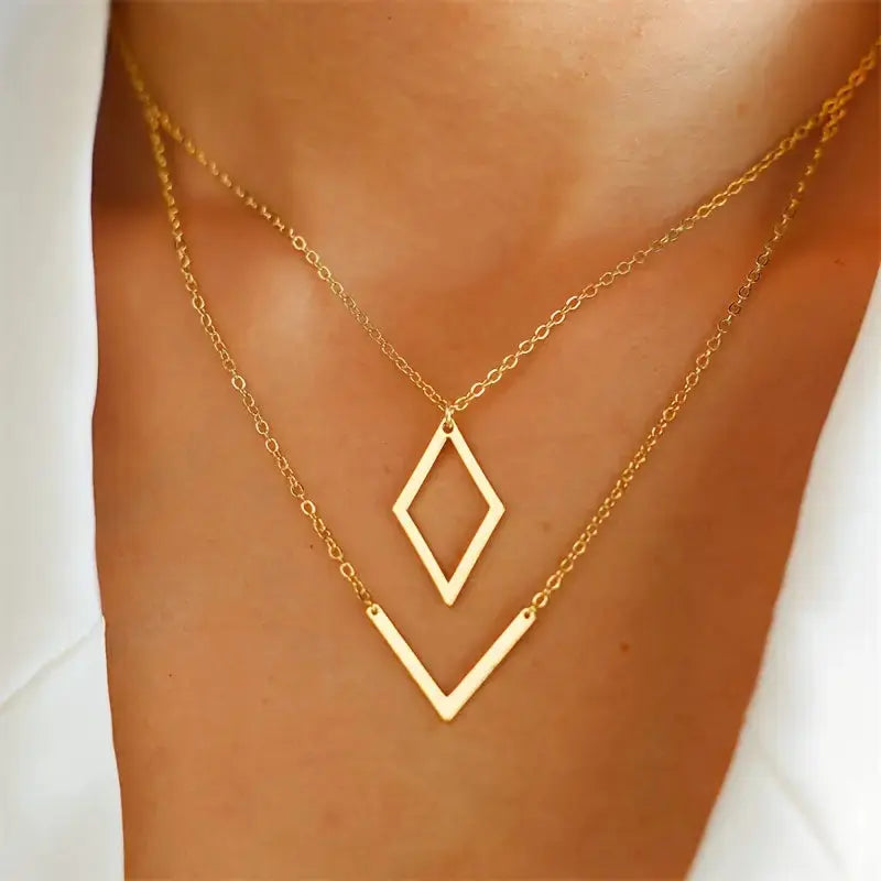 Conjunto de collar de capas geométricas modernas para mujer