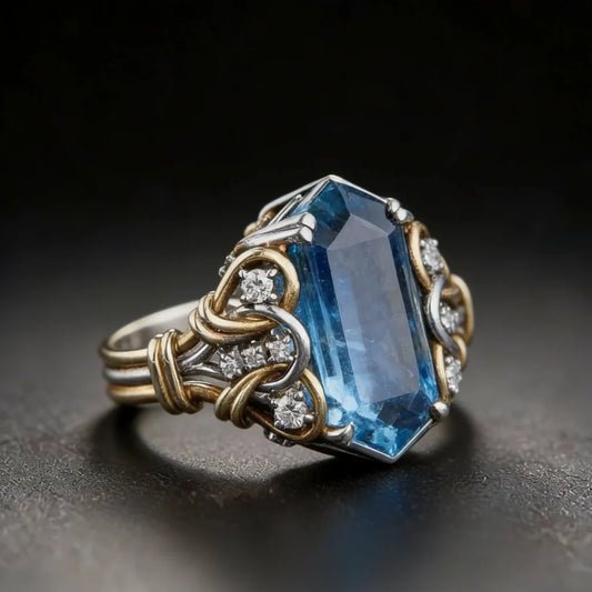 Anillo Vintage con Piedra Azul Topacio / Aguamarina