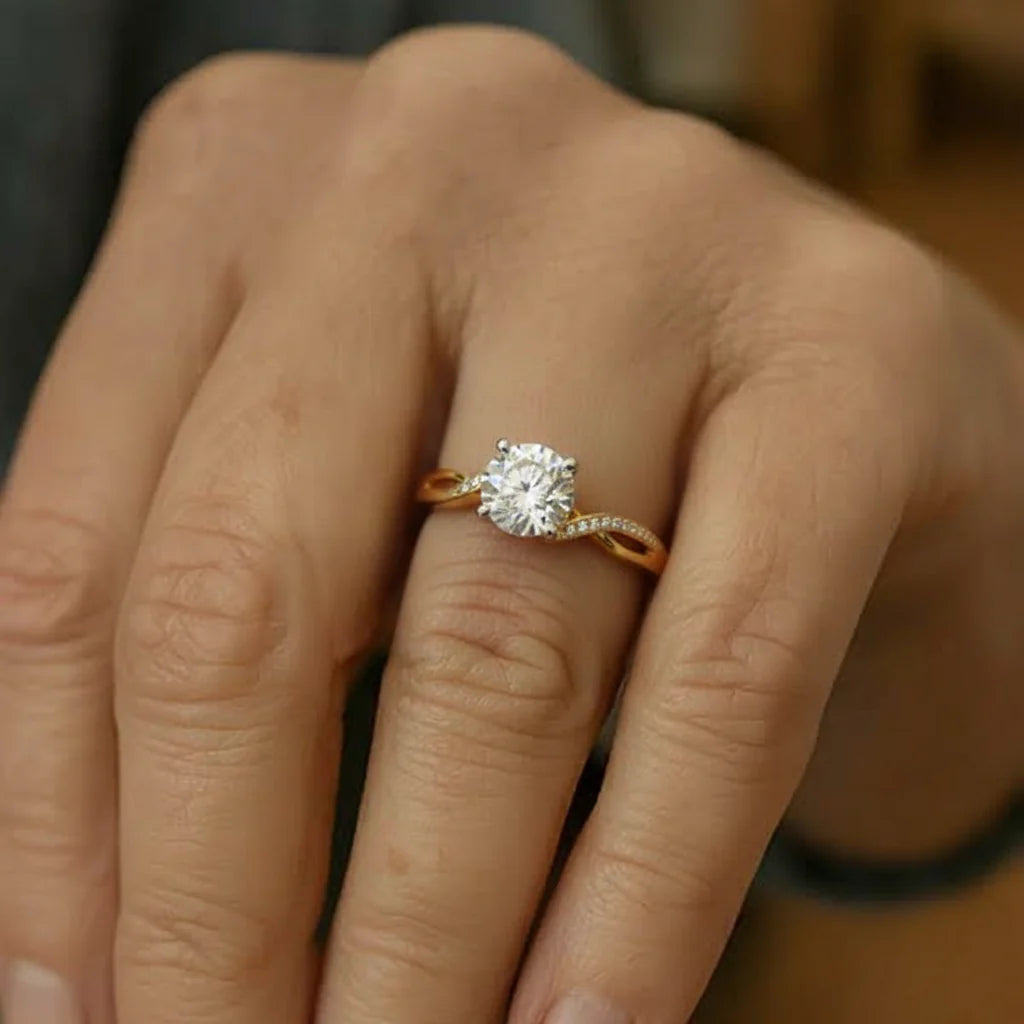 Anillo Eternity Vintage con Diamantes Redondos y Marquesa