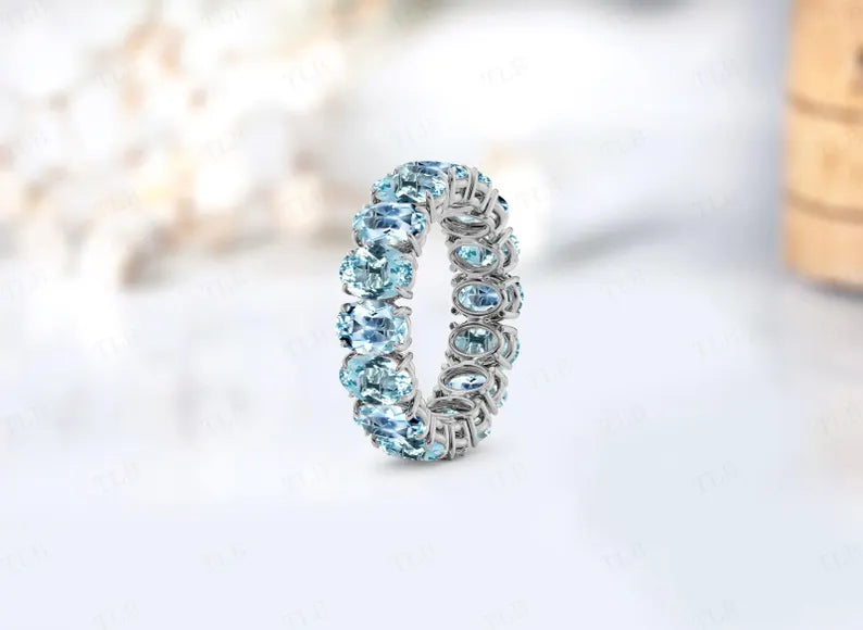 Anillo de Eternidad con Circonitas