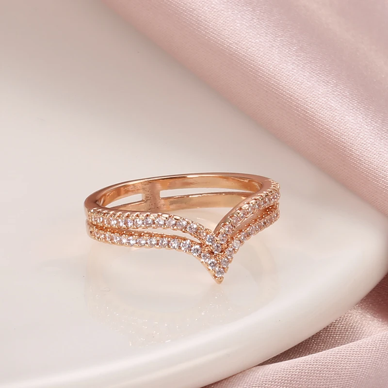 Anillo elegante brillante