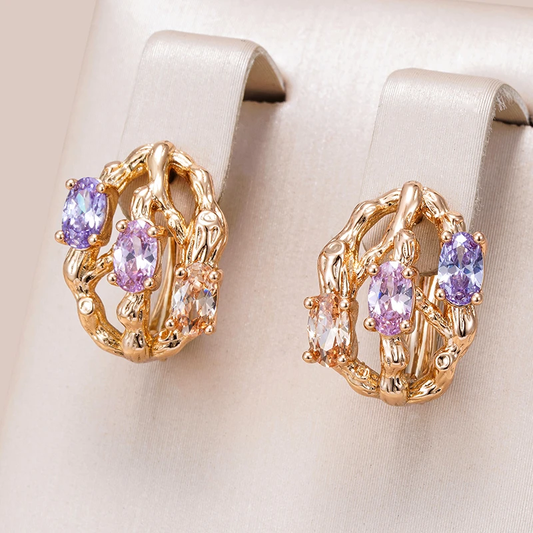Pendientes orgánicos con circonitas de colores en estilo vintage
