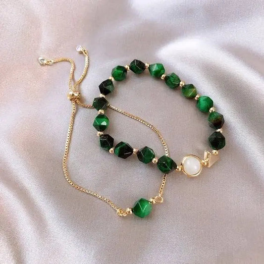 Elegante pulsera de cuentas ojo de gato verde con cadena ajustable