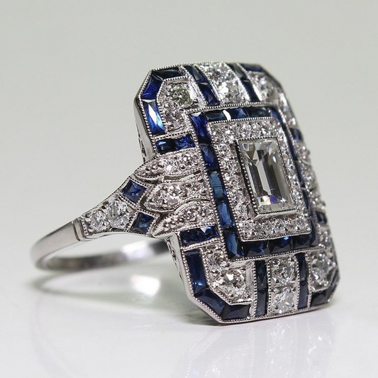 Anillo vintage con brillo azul