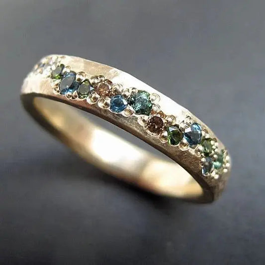 Anillo Vintage de Oro con Piedras Multicolor