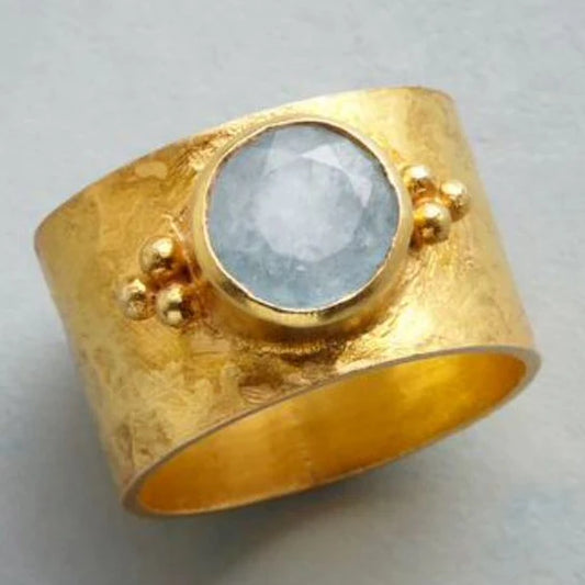 Anillo elegante con circonitas