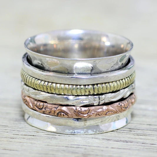 Anillo Giratorio Vintage Tricolor – Elegancia Artesanal