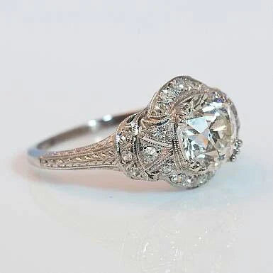 Anillo vintage con esmeralda