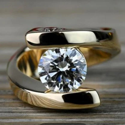 Anillo de Acero Inoxidable con Piedra de Zirconia