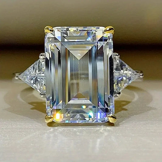 Anillo de Acero Inoxidable con Cristal de Corte Esmeralda