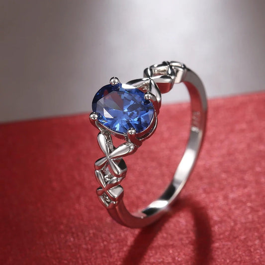 Anillo vintage con sol, luna y estrella