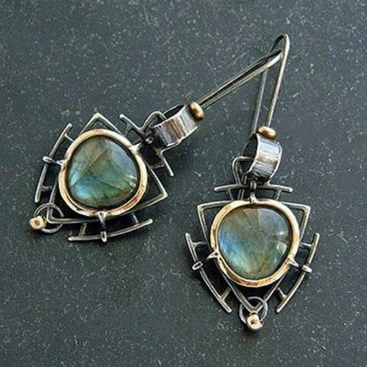Pendientes vintage con labradorita y acabado en metal antiguo